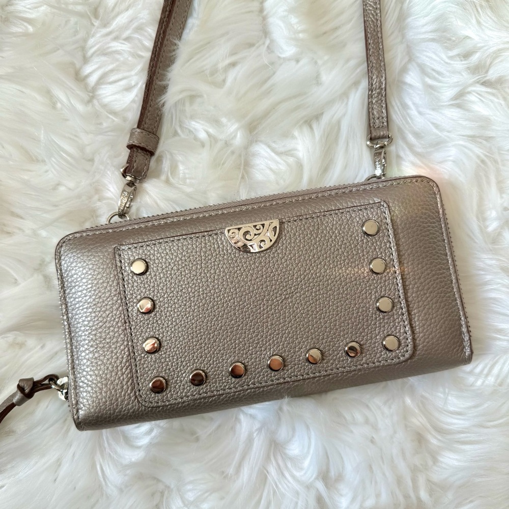 Brighton Rox Large Leather Zip Wallet Crossbody Silver Studs